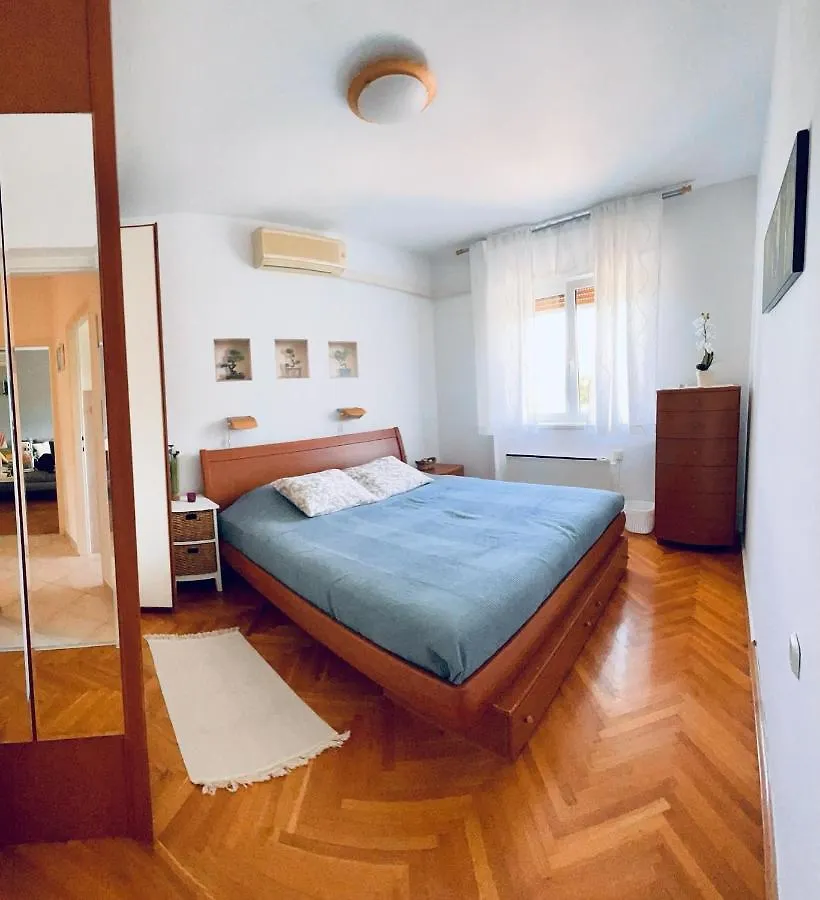 Apartment Mayami Rijeka 0*,  Croaţia